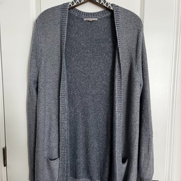 Women's Large Gap Sweater Cardigan - Picture 1 of 4